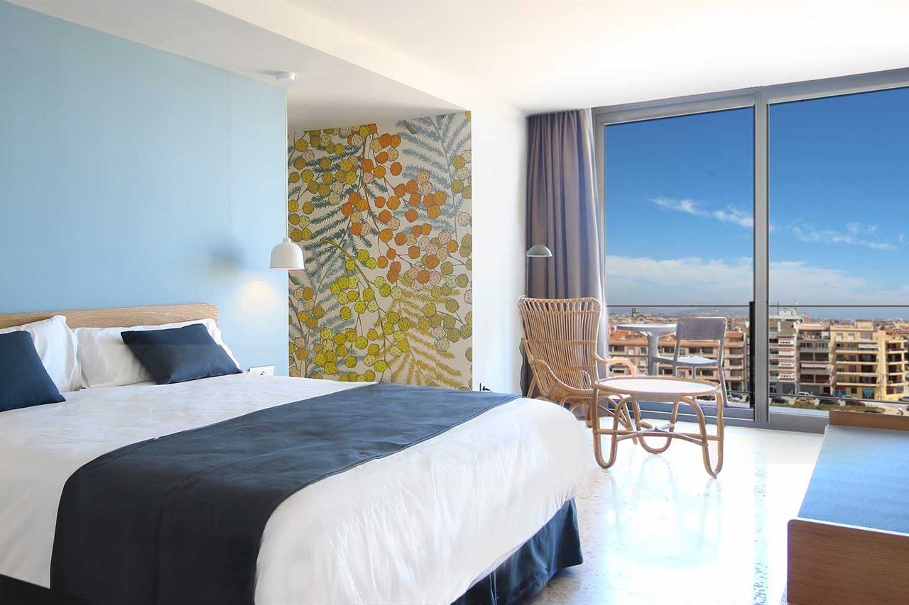 Aqua Hotel Silhouette & Spa - Adults Only Malgrat de Mar Bagian luar foto